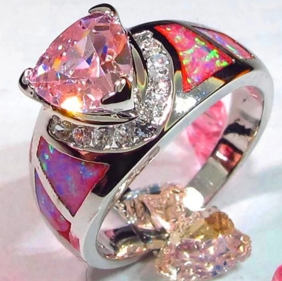 Jewelry - 💥HP🎀925 Pink Topaz and Opal Ring